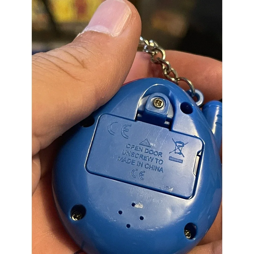 Tamagotchi Mini Digital Pet Game (Keychain) Blue Needs‎ Battery